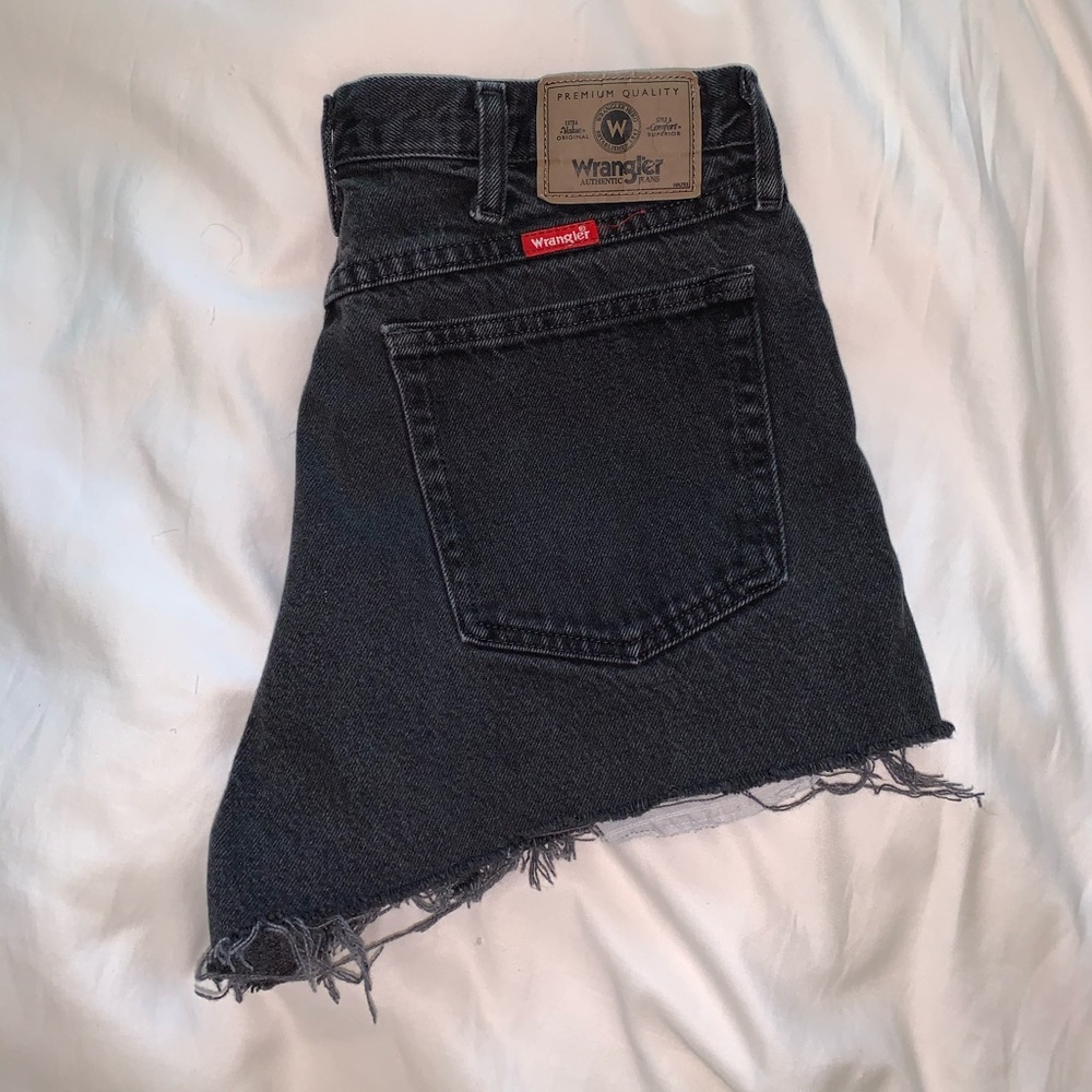 Wrangler Black High Rise Shorts